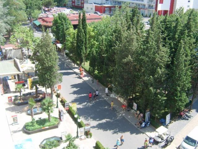 Planeta Hotel & Aquapark Free Beach Access Sunny Beach Exterior photo The main square of the town